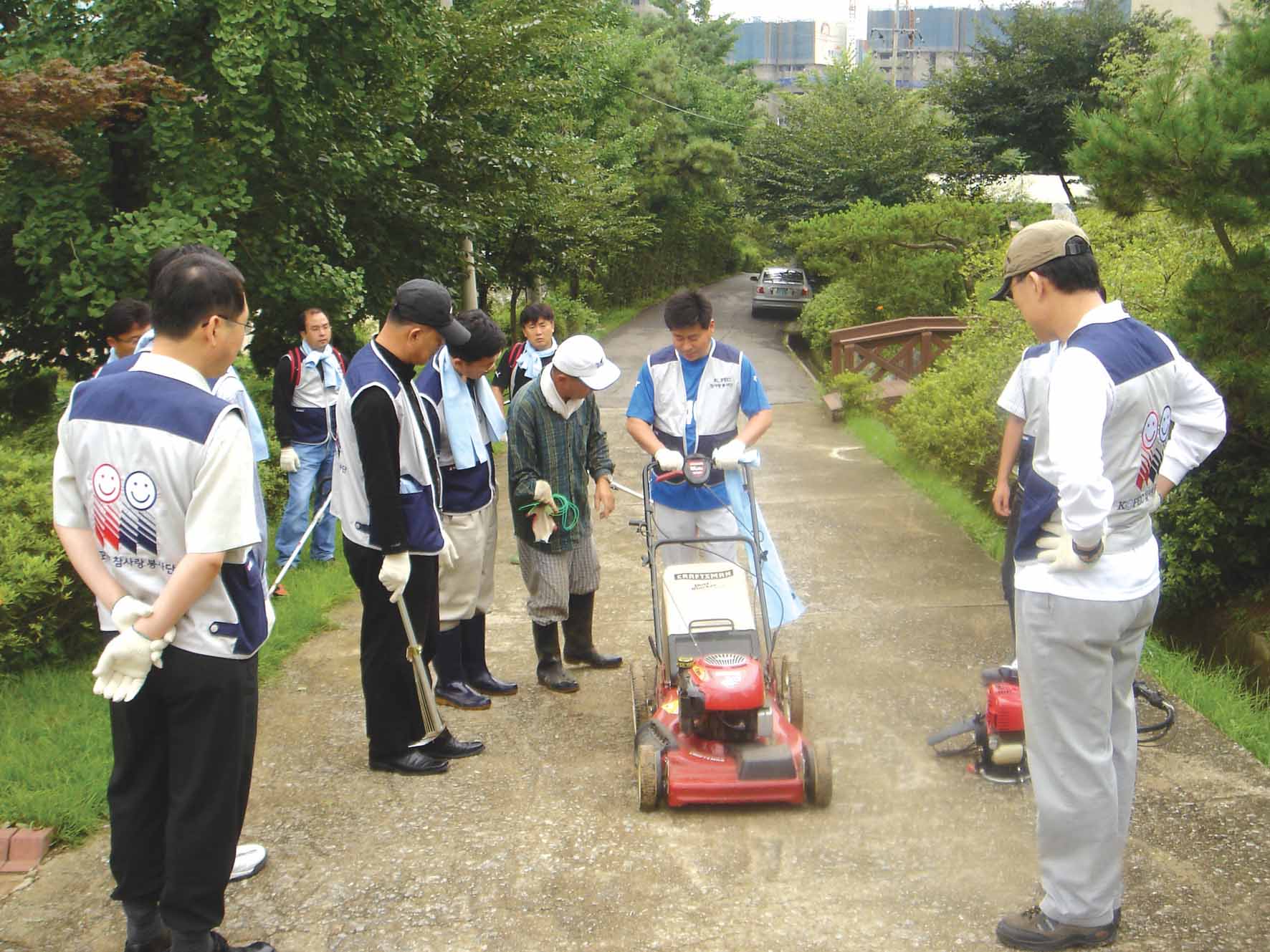 연구소봉사단 성심원 방문