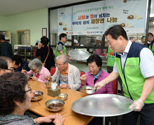 사랑과 정이 넘치는 짜장면 나눔 봉사
